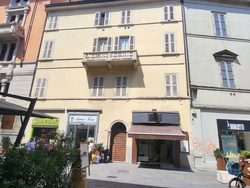 Erhvervsejendom i Parma, Parma - foto 1