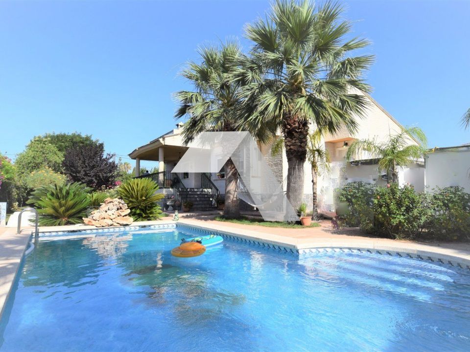 Villa a San Vicente Del Raspeig, Alicante - foto 1