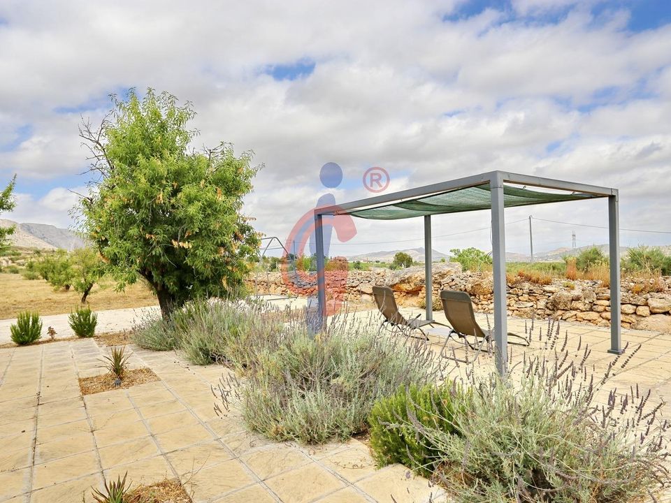 Villa i Hondon De Las Nieves, Alicante - foto 3