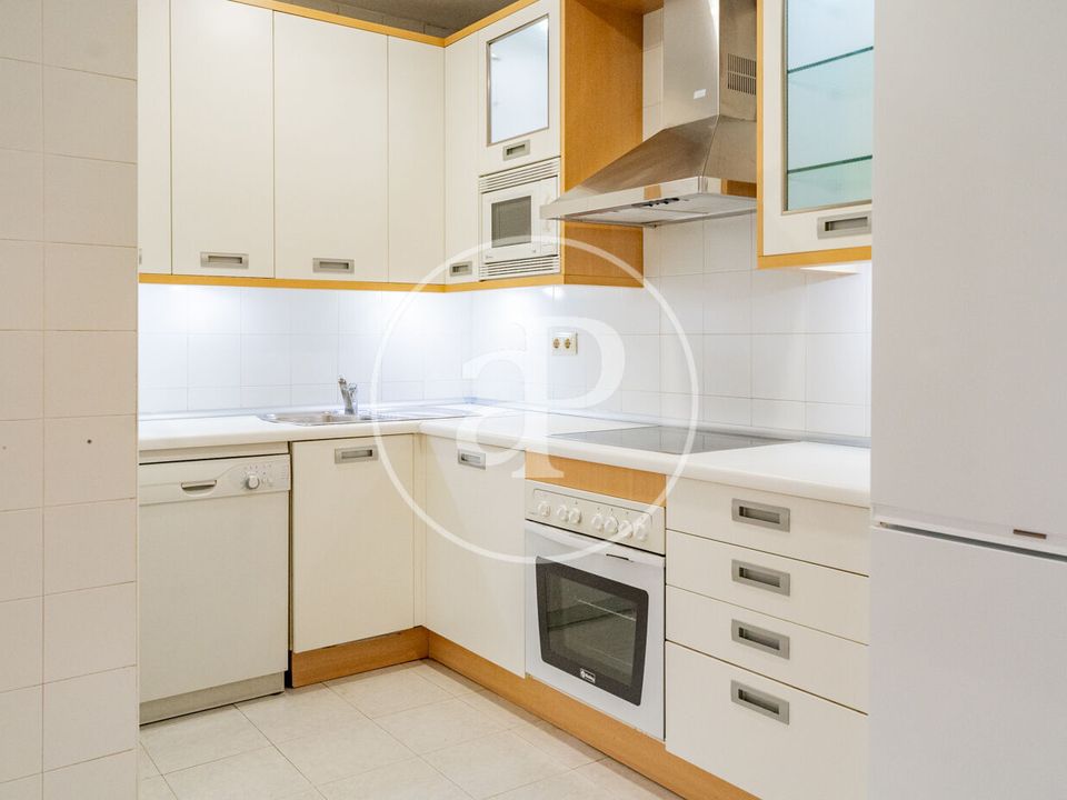 Apartment in Madrid, Madrid - photo 3