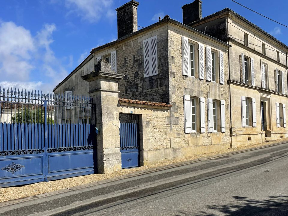 Villa i Neuvicq-le-Château, Charente-Maritime - foto 2
