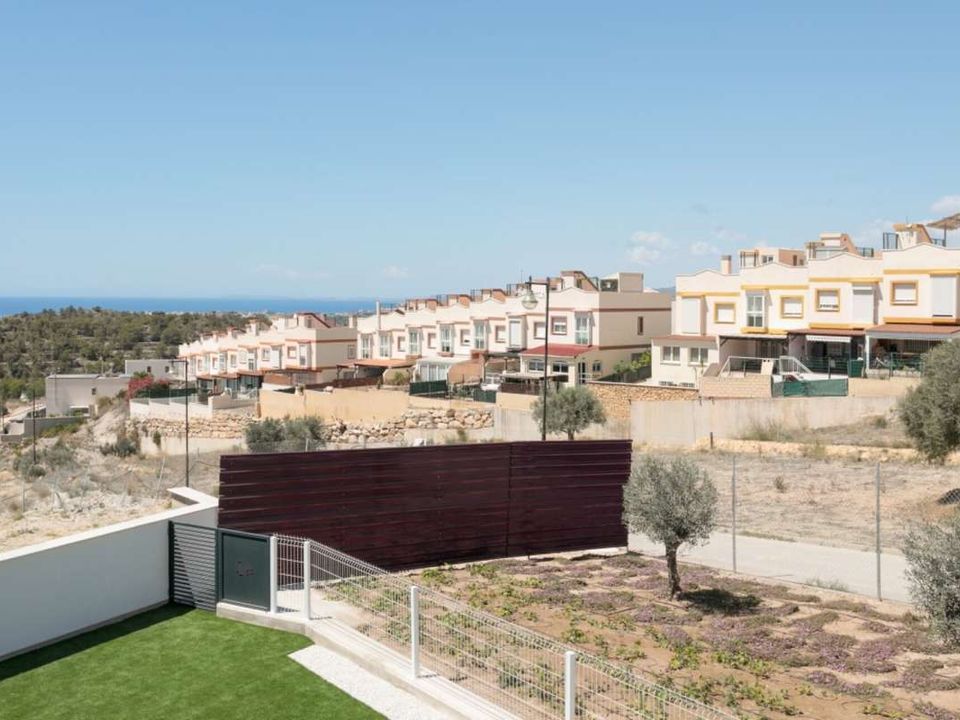 Casa de pueblo en Finestrat, Alicante - foto 3