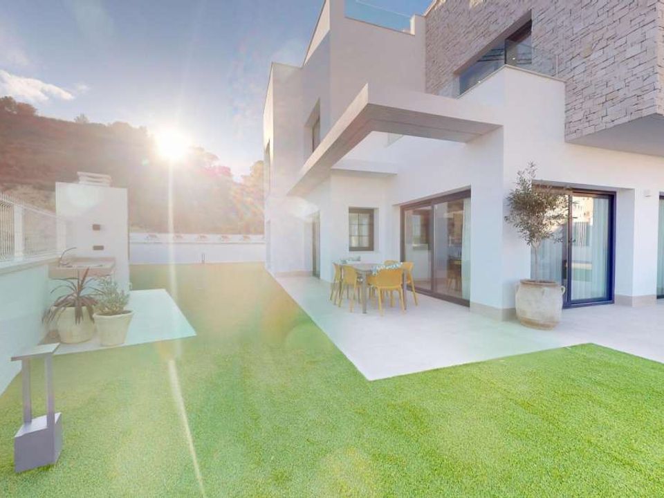 Villa in Finestrat, Alicante - foto 1