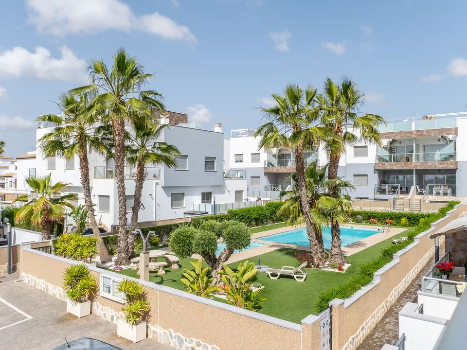 Byhus i Punta Prima, Alicante - foto 1