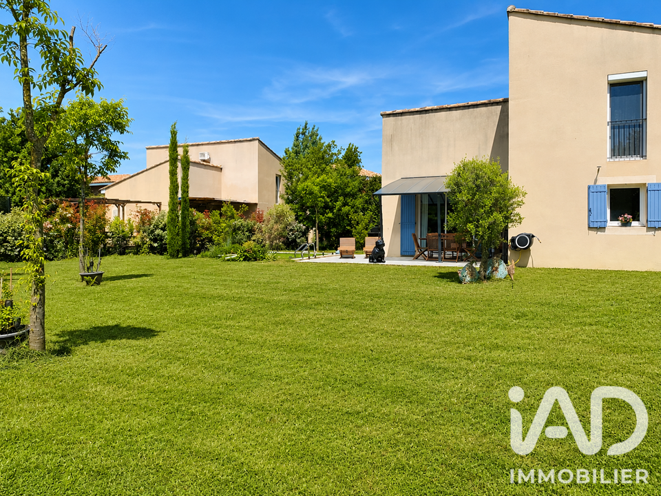 Villa a Saint-Saturnin-lès-Avignon, Vaucluse - foto 3