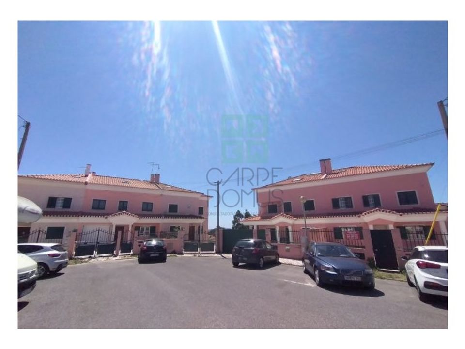 Villa in Rio de Mouro-Estacao, Lisbon - foto 5