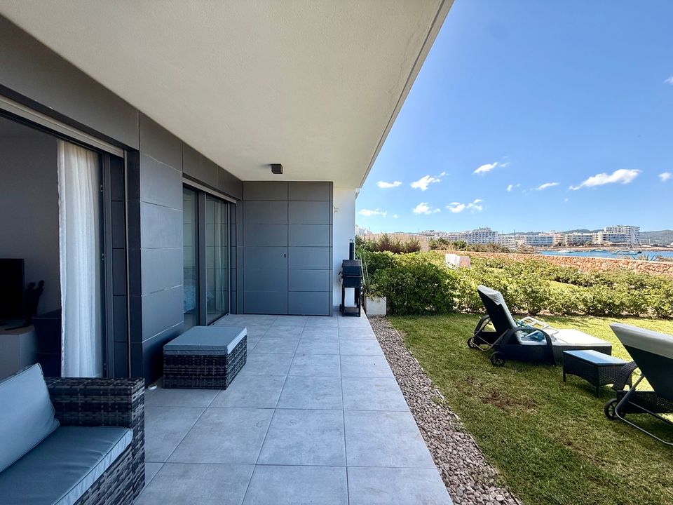 Apartamento en Cala Gracio, Ibiza - foto 5