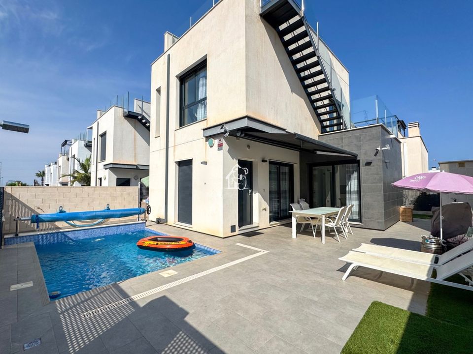 Villa i Orihuela Costa, Alicante - foto 1