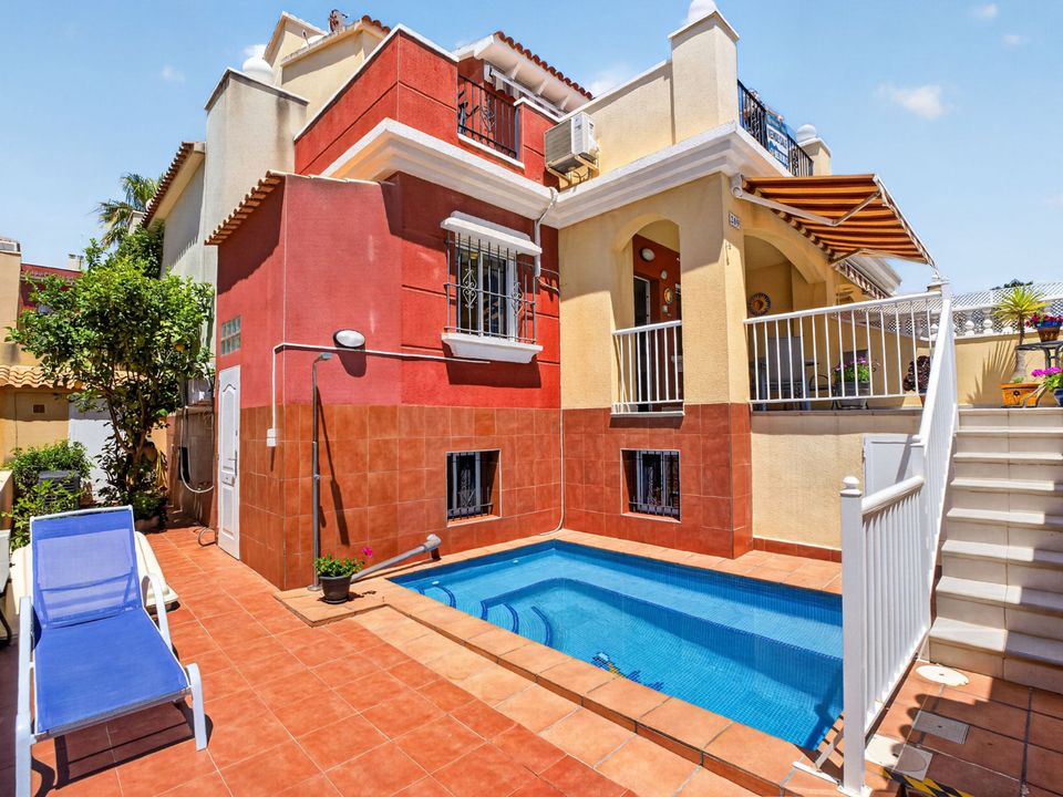 Villa i Torrevieja, Alicante - foto 1