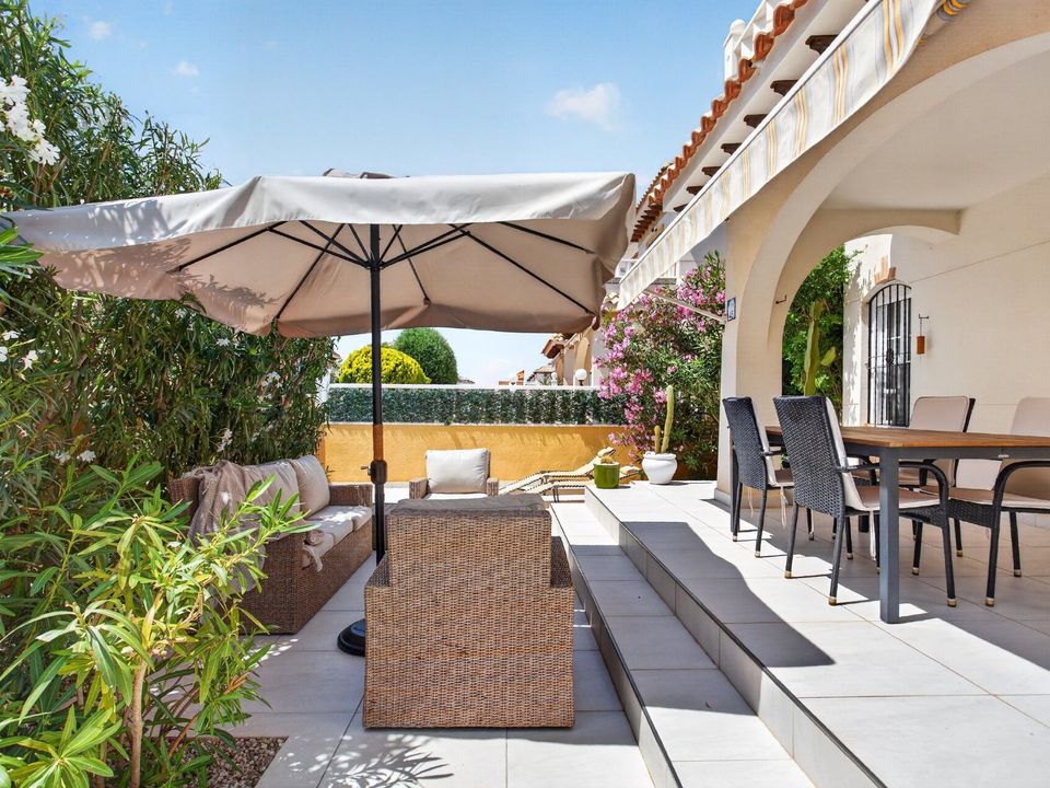 Вилла в Orihuela Costa, Alicante - фотография 2
