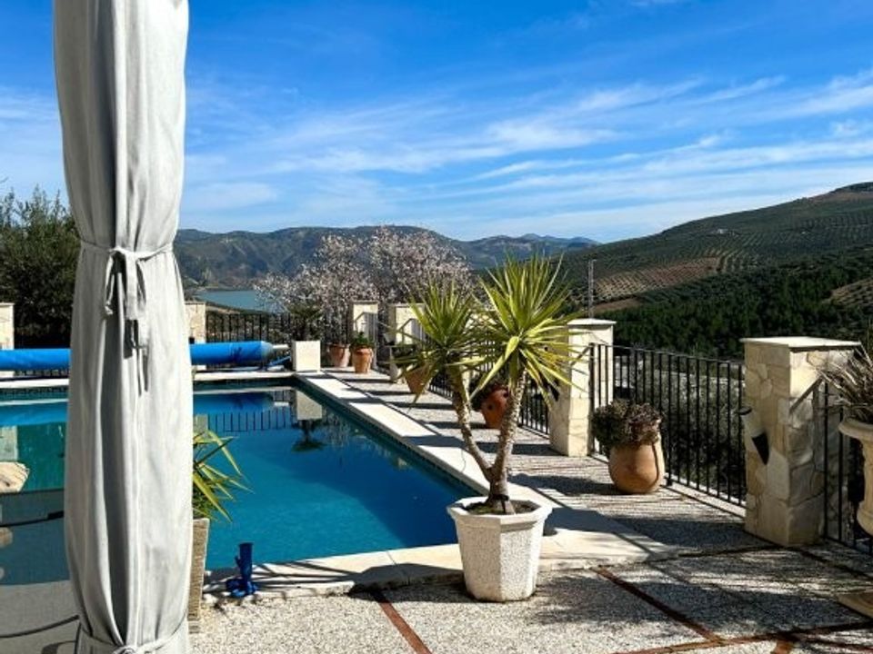 Villa i Iznajar, Cordoba - foto 1