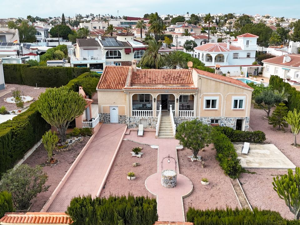Villa i Ciudad Quesada, Alicante - foto 1