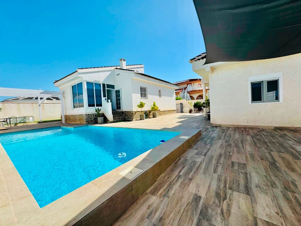 Villa i Ciudad Quesada, Alicante - foto 1