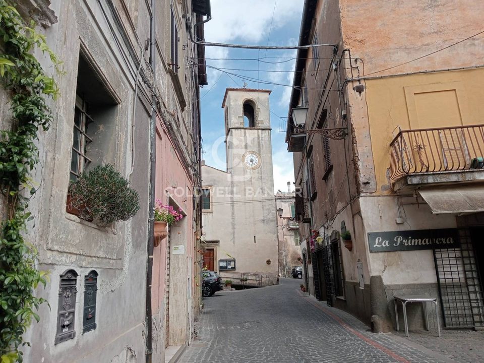 Lejlighed i Sutri, Viterbo - foto 1