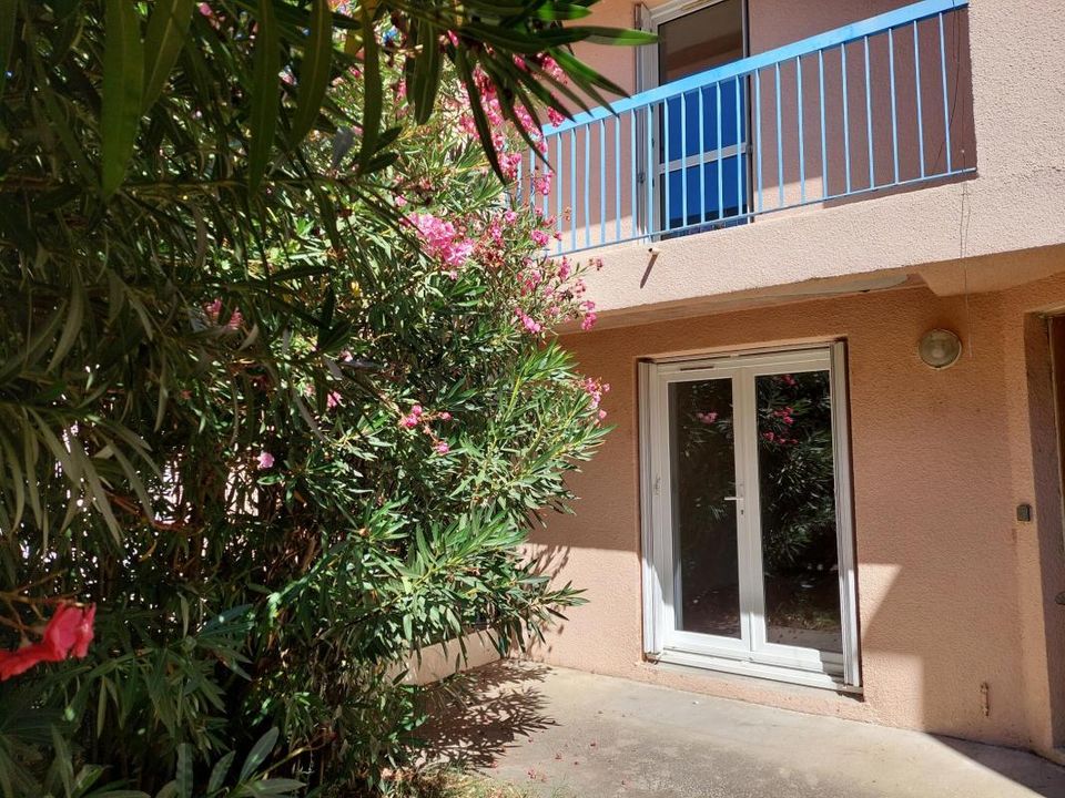 Villa in Avignon, Vaucluse - foto 1