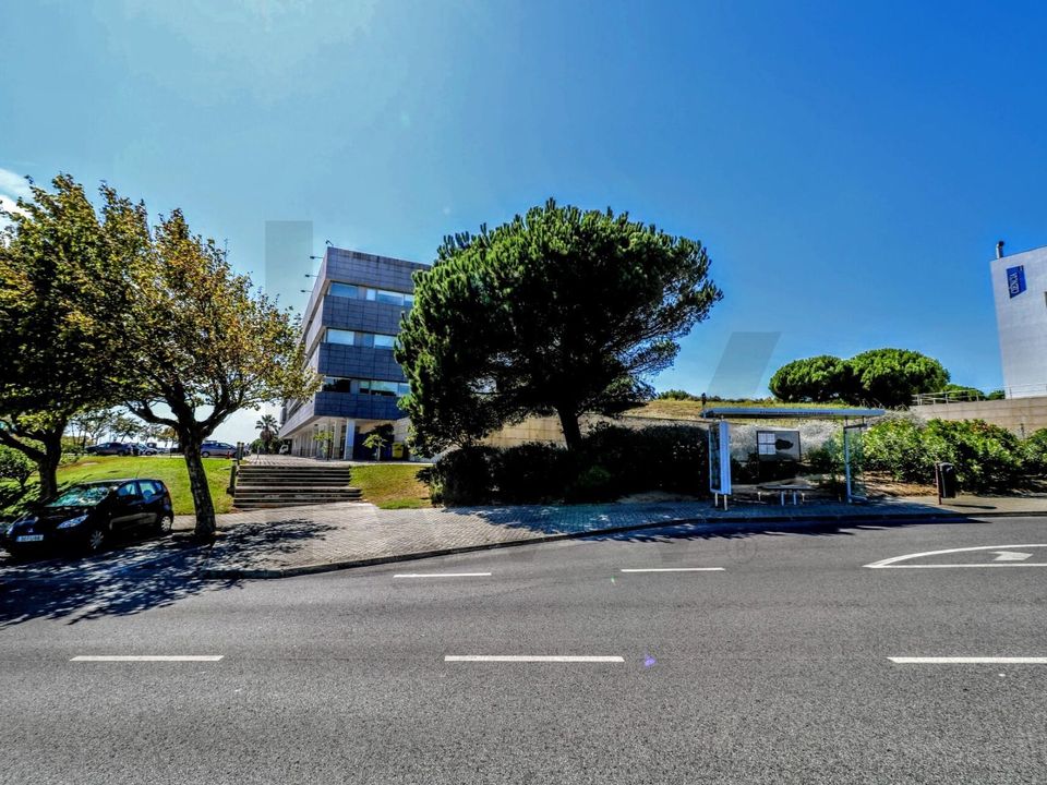 Erhvervsejendom i Oeiras, Lisbon - foto 3