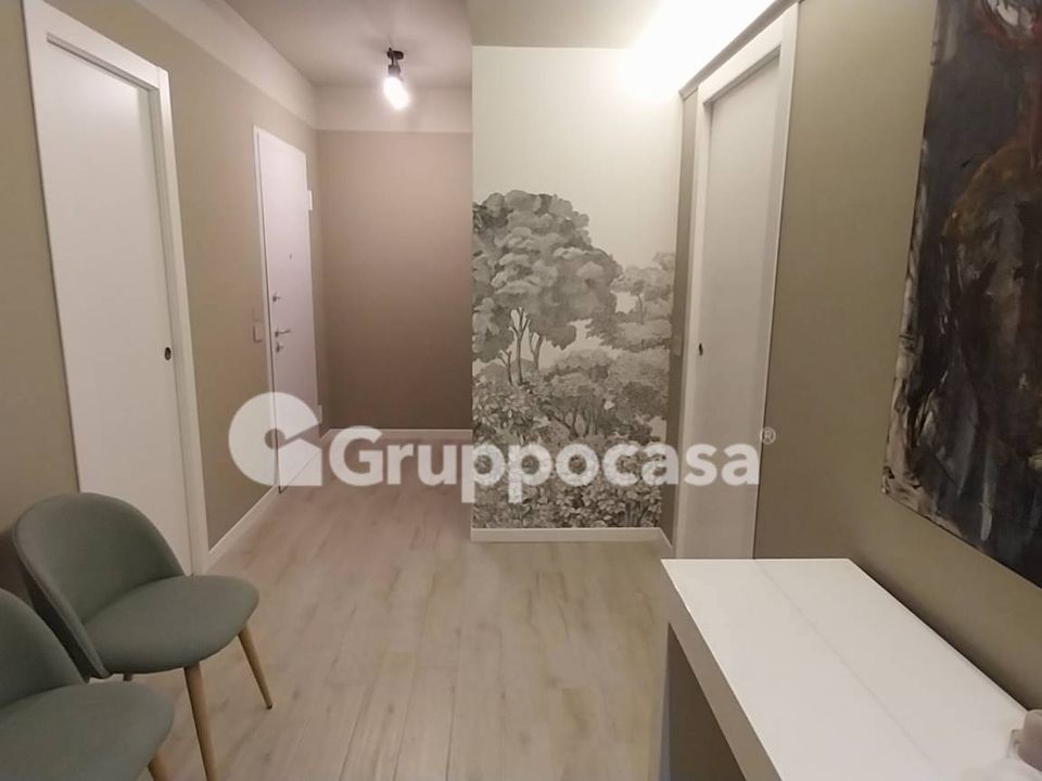 L'establiment comercial a Magenta, Milan - foto 3