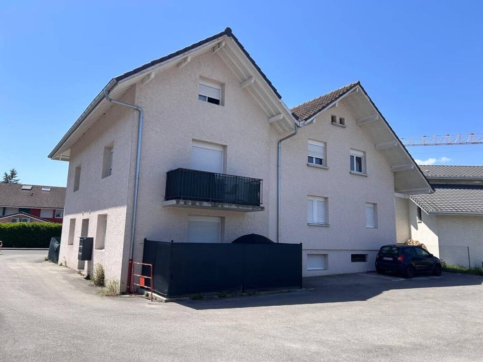 Erhvervsejendom i Douvaine, Haute-Savoie - foto 1