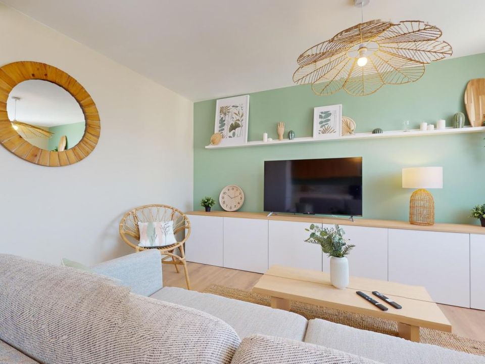 Apartment in Lyon, Rhone - photo 3