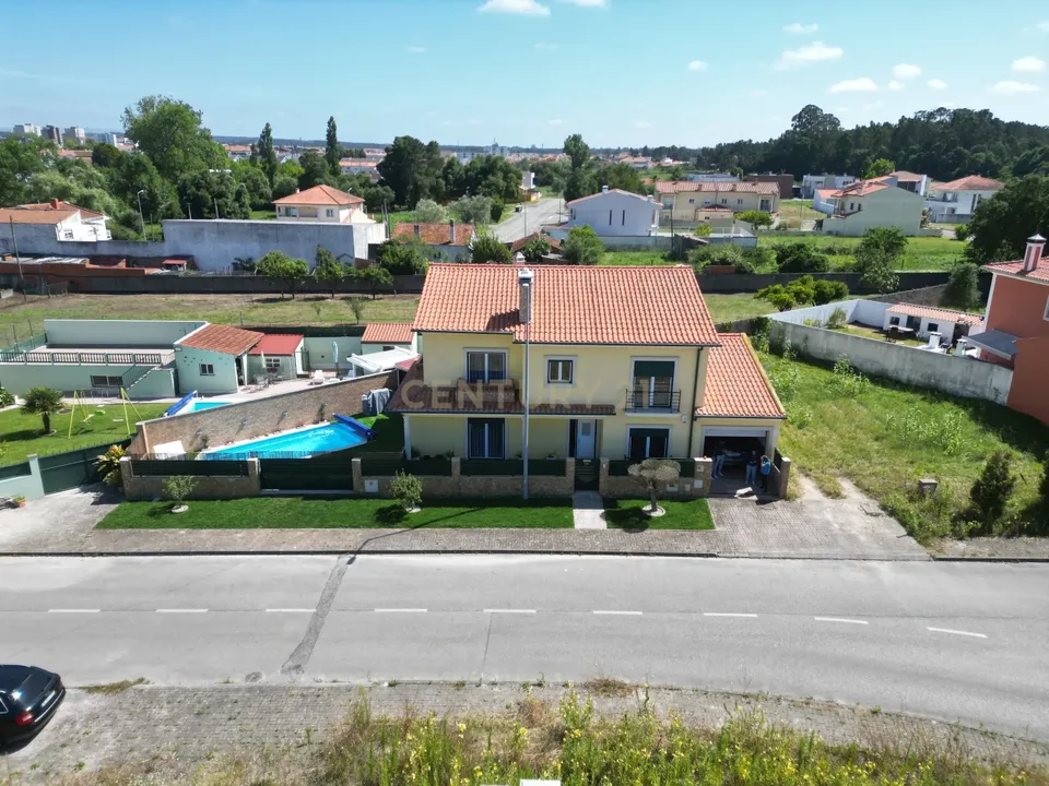 Villa i Marinha Grande, Leiria - foto 1
