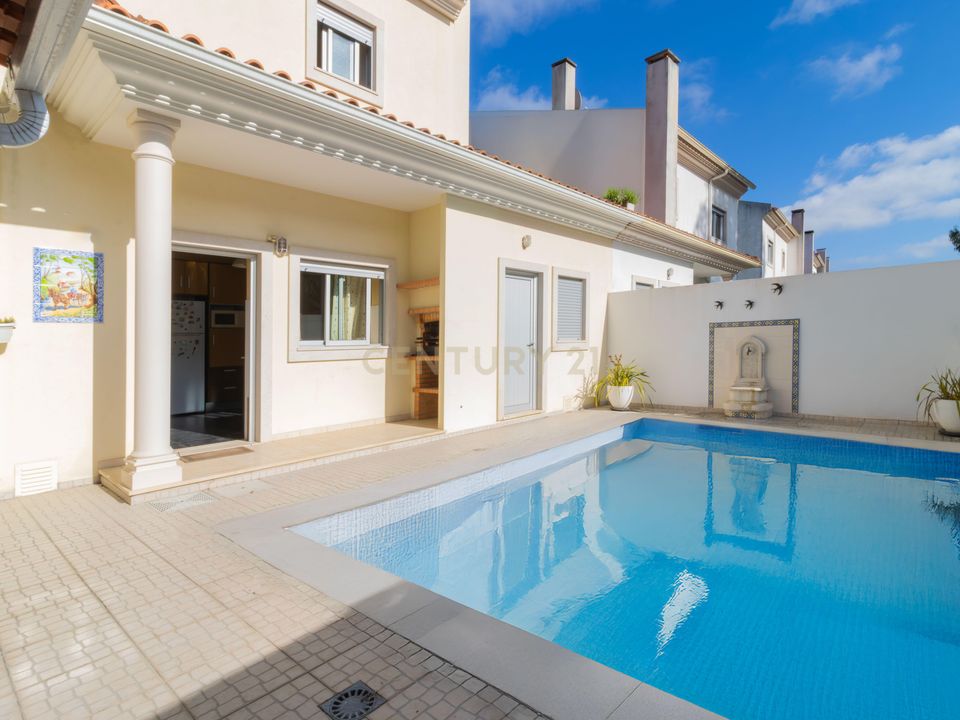 Villa i Marinha Grande, Leiria - foto 1