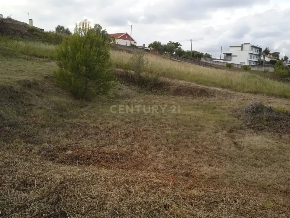 Helårsgrund i Batalha, Leiria - foto 1