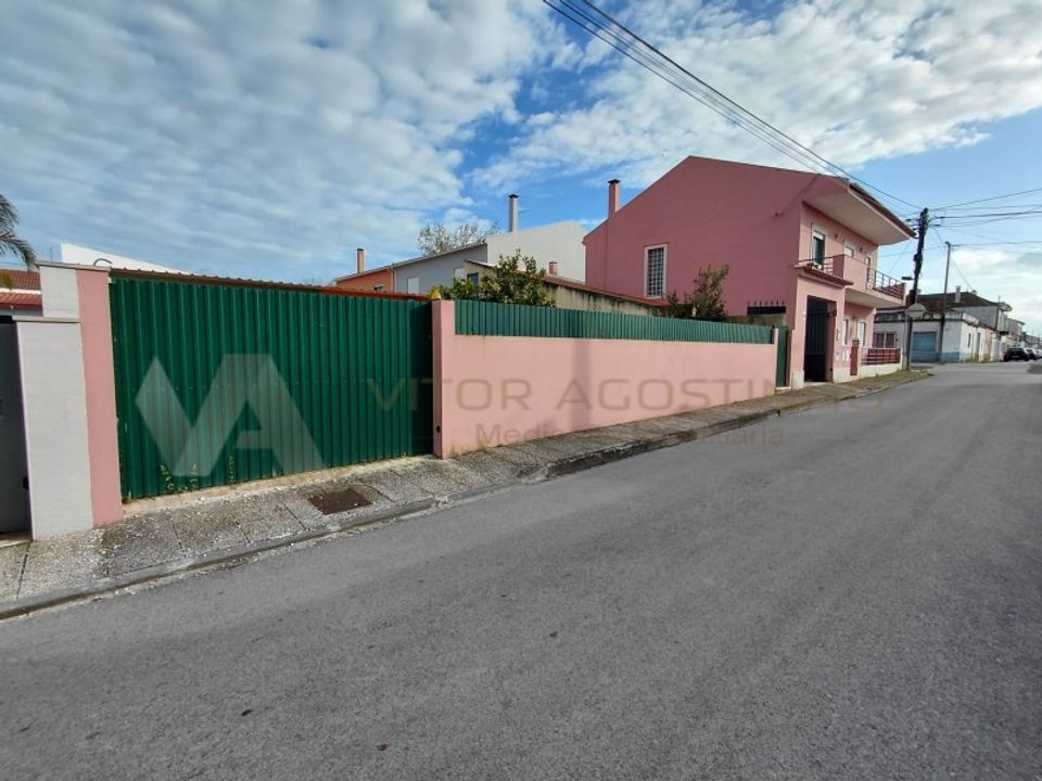 Helårsgrund i Almeirim, Santarem - foto 1