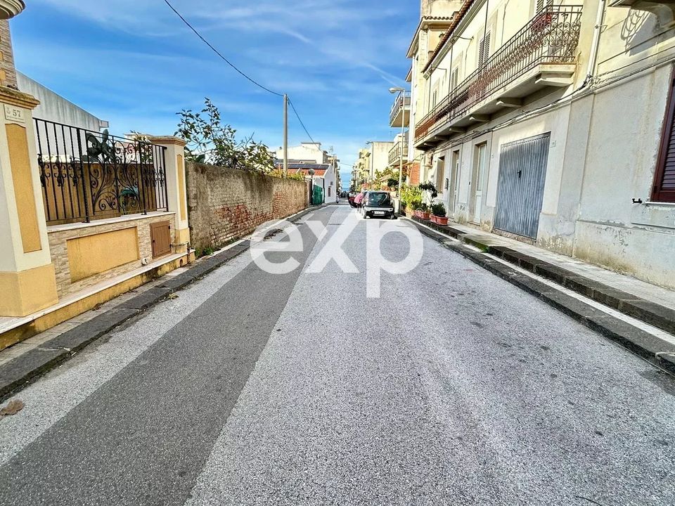 Apartamento en Villafranca Tirrena, Messina - foto 2