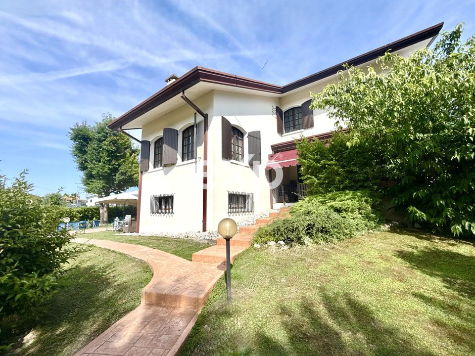 Villa i San Donà di Piave, Venice - foto 1