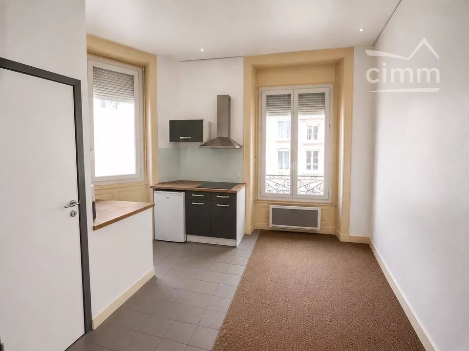 Lejlighed i Saint-Etienne, Loire - foto 1