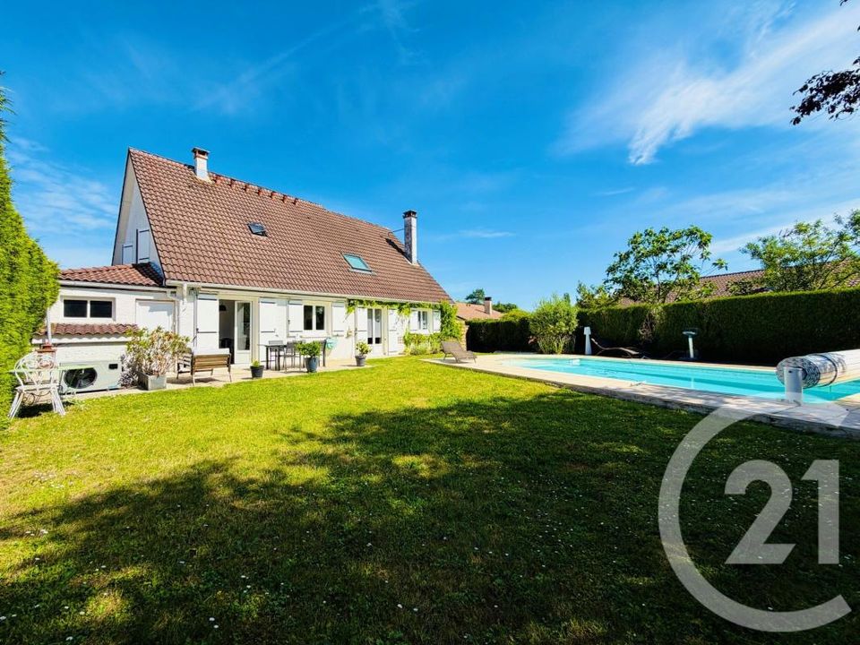 Villa a Le Palais-sur-Vienne, Haute-Vienne - foto 1