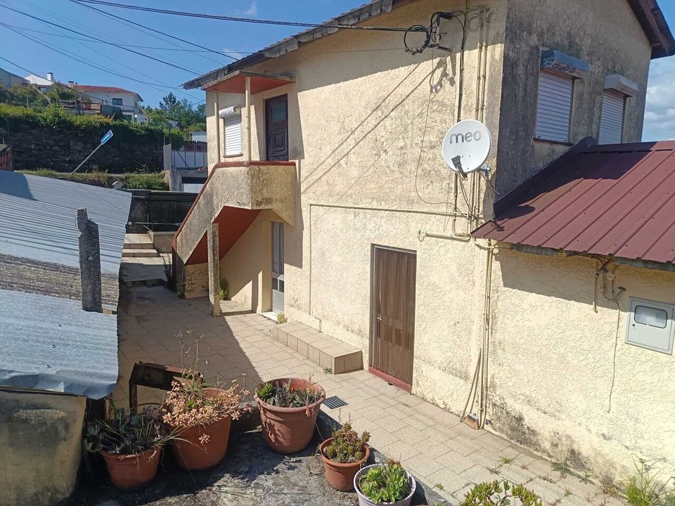Villa i Oliveira de Azemeis, Aveiro - foto 1