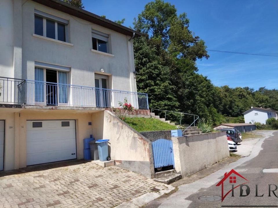 Villa a Lons-le-Saunier, Jura - foto 1