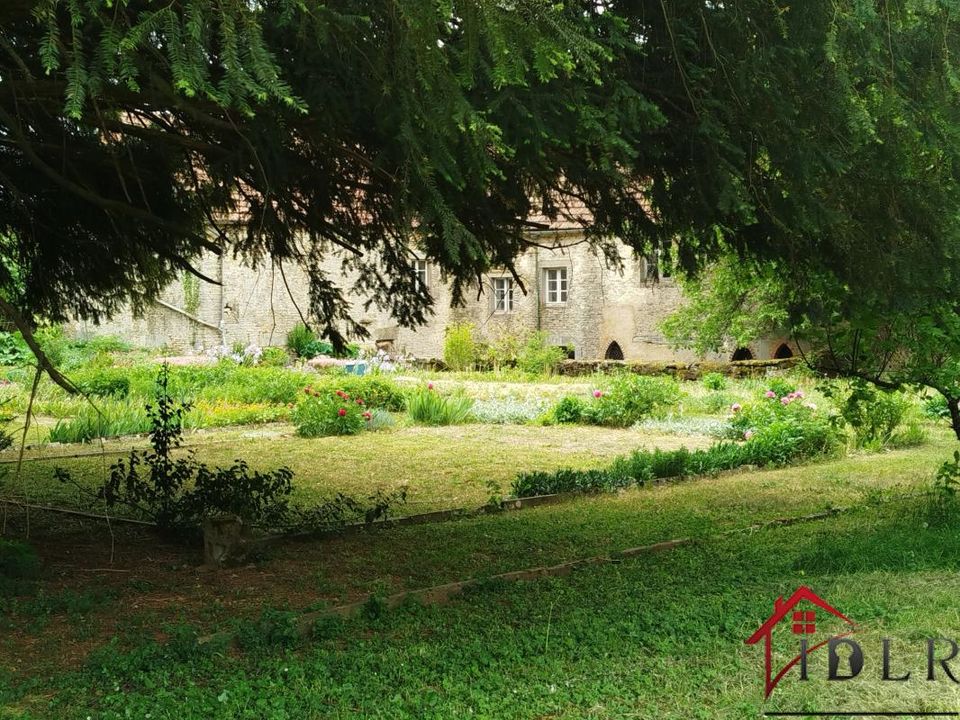 Casa de poble a Chassigny, Haute-Marne - foto 1