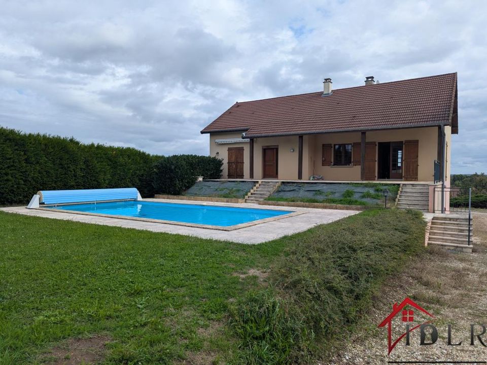 Villa in Gray, Haute-Saone - photo 1