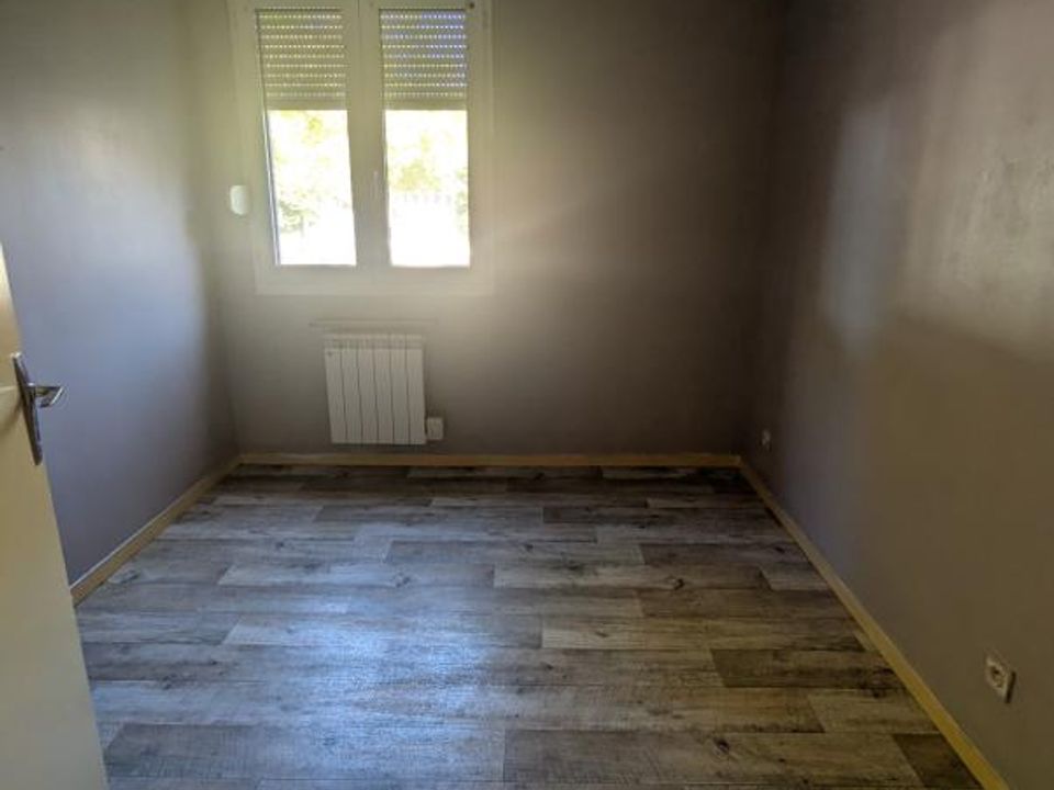 Apartment in Arc-Les-Gray, Haute-Saone - photo 1