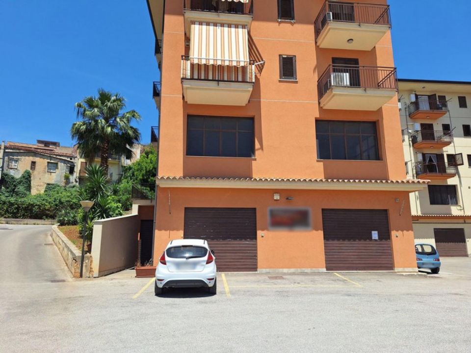 Erhvervsejendom i Misilmeri, Palermo - foto 1