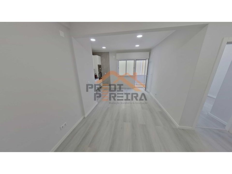 Lejlighed i Amadora, Lisbon - foto 4