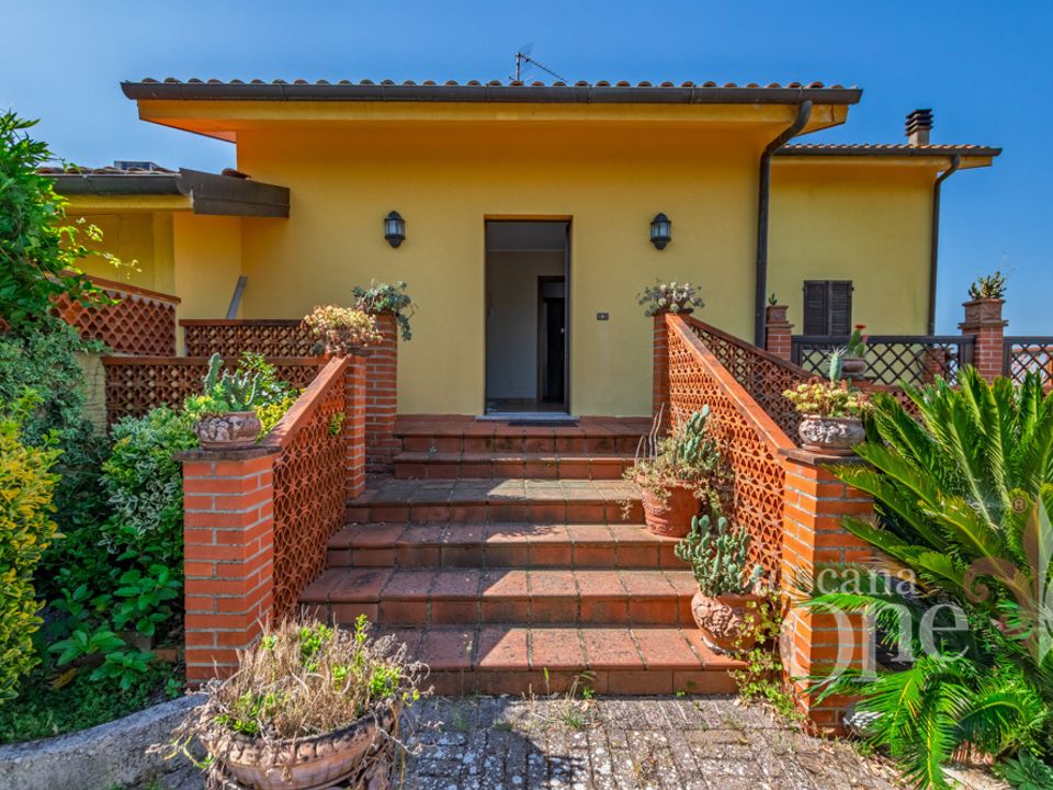 Byhus i Serravalle Pistoiese, Pistoia - foto 1