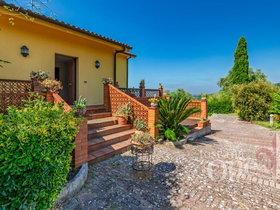 Byhus i Serravalle Pistoiese, Pistoia - foto 2
