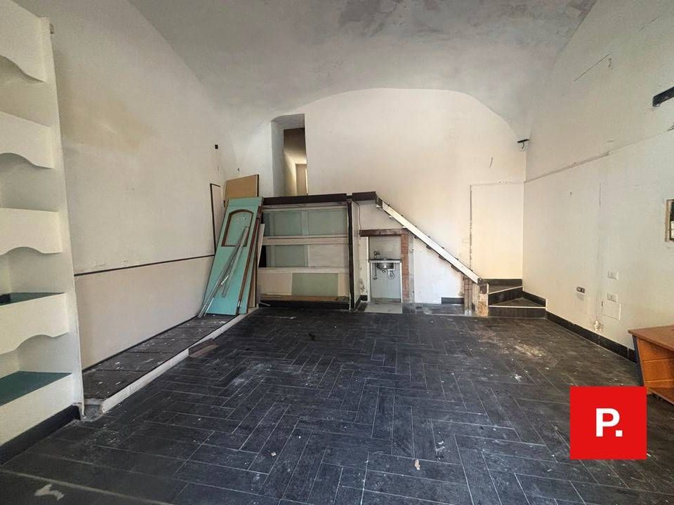 Erhvervsejendom i Caserta, Caserta - foto 5