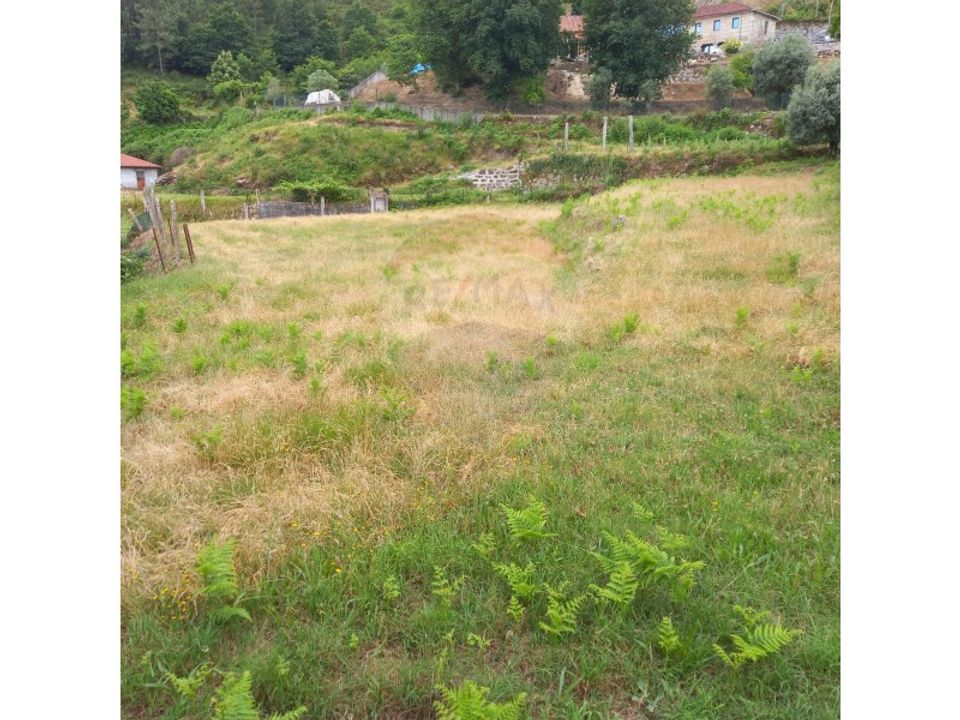 Helårsgrund i Arcos de Valdevez, Viana do Castelo - foto 2