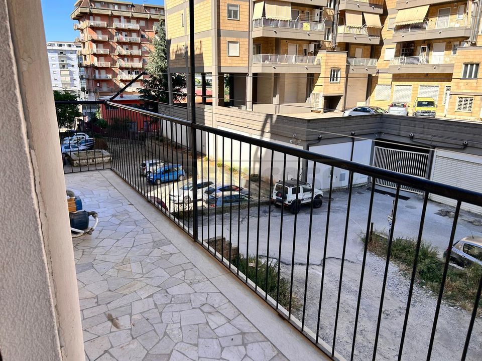 Lejlighed i Caltanissetta, Caltanissetta - foto 4