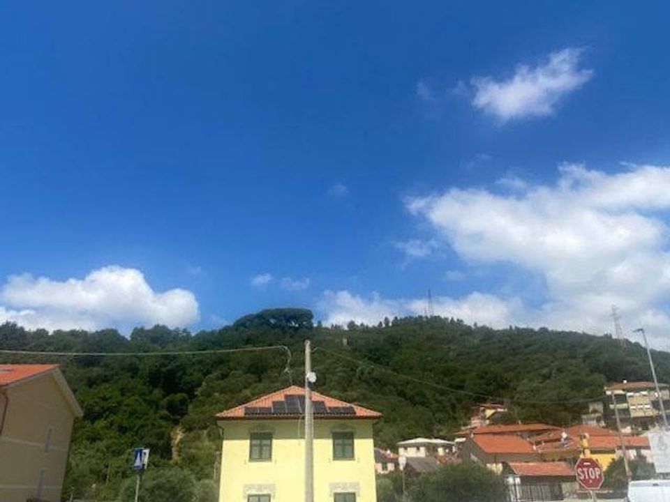 Helårsgrund i Albisola Superiore, Savona - foto 1