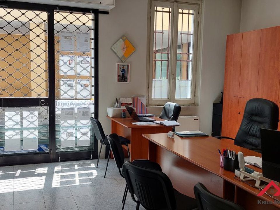 L'establiment comercial a Melzo, Milan - foto 1