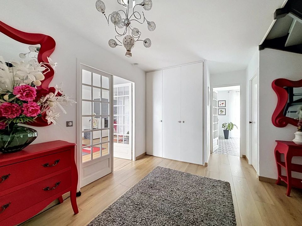 Villa in Élancourt, Yvelines - foto 3