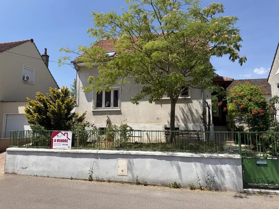 Villa en Marsannay-la-Côte, Cote-d'Or - foto 1