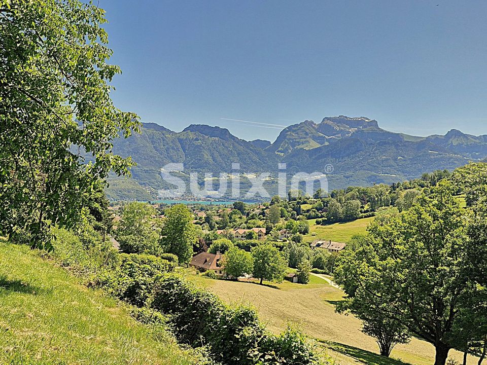 Helårsgrund i Saint-Jorioz, Haute-Savoie - foto 1
