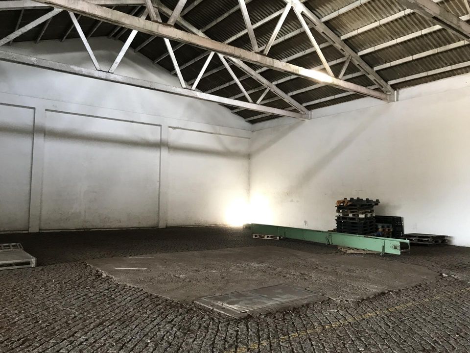 Erhvervsejendom i Santa Maria da Feira, Aveiro - foto 4