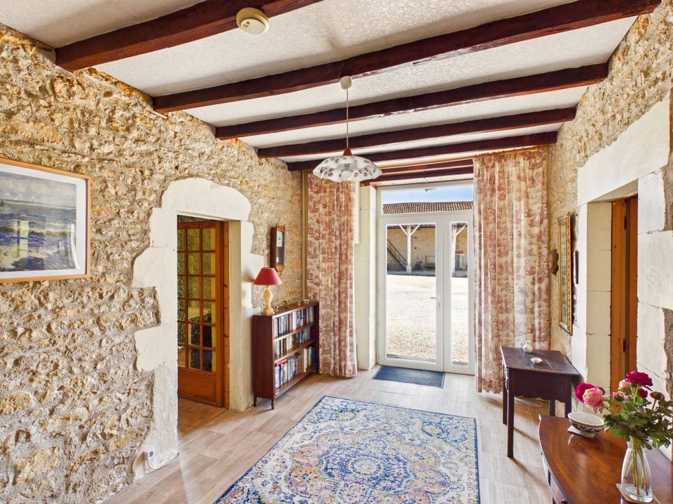 Villa in Limalonges, Deux-Sevres - foto 5